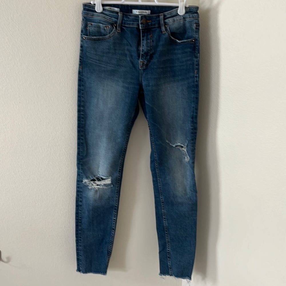 Vigoss skinny Jean, medium wash, good condition